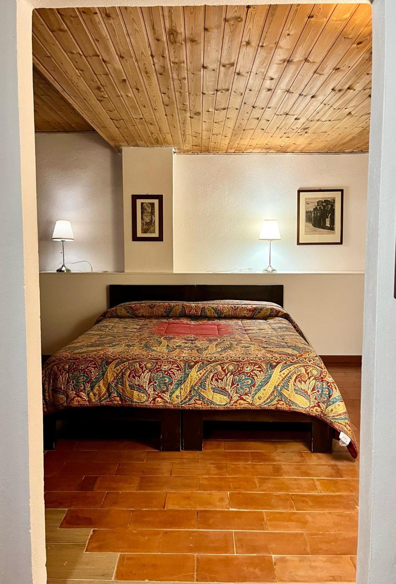 B&B Gennarcu Ussàssai Extérieur photo