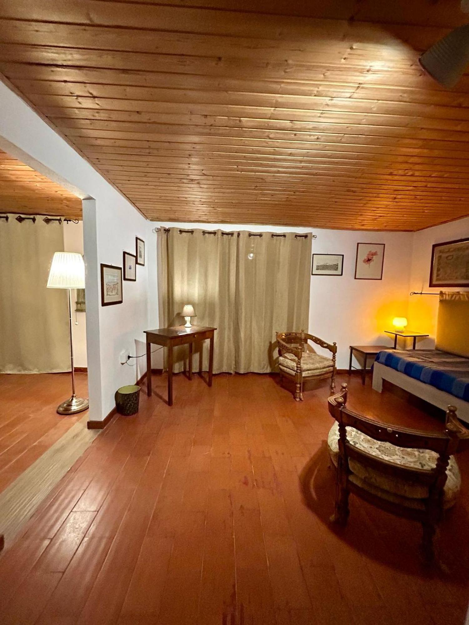 B&B Gennarcu Ussàssai Extérieur photo